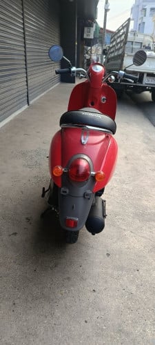 Scoopy Mimi