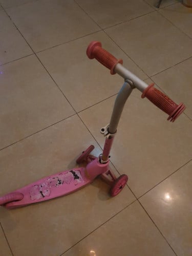 Scooter កូនក្មេង