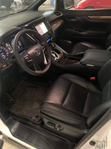 Toyota Alphard 2017 V6 3.5 សំរាប់លក់