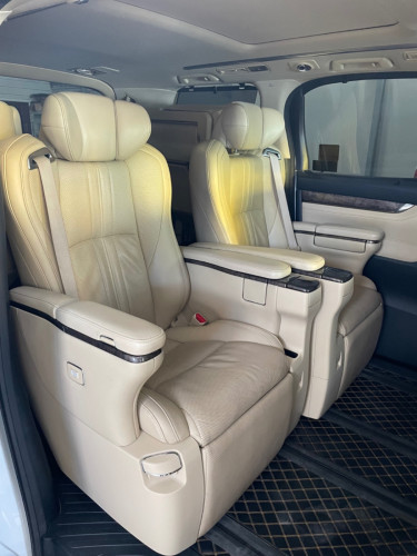 Toyota Alphard 2018 V6 3.5 សំរាប់លក់