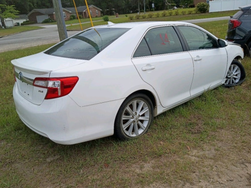 Toyota Camry Hybrid XLE 2012 Full Option