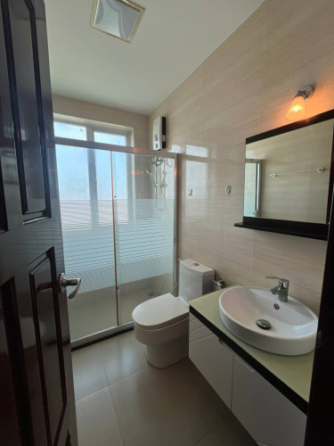 Unit 4Bedroom 4Bathroom Available for rent