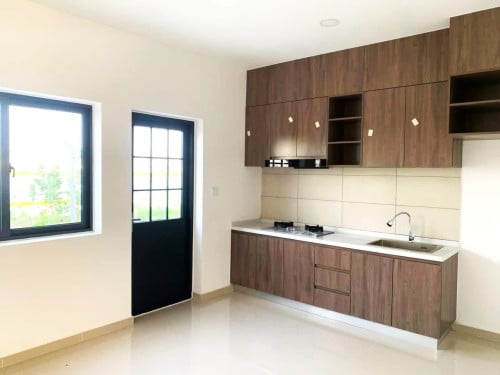 ផ្ទះវីឡាកូនកាត់លក់បន្ទាន់ Borey Nadi