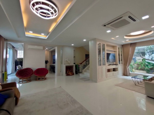 Villa Queen B 5 Beddroom Corner House  For Rent At Peng Hout Beoung Snor || 3500$/Month