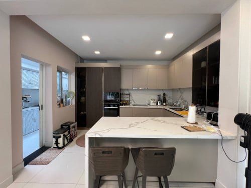 Villa Queen B 5 Beddroom Corner House  For Rent At Peng Hout Beoung Snor || 3500$/Month