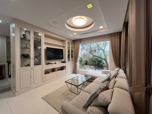 Villa Queen B 5 Beddroom Corner House  For Rent At Peng Hout Beoung Snor || 3500$/Month