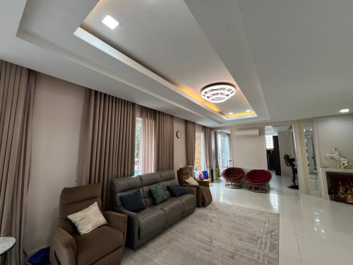 Villa Queen B 5 Beddroom Corner House  For Rent At Peng Hout Beoung Snor || 3500$/Month
