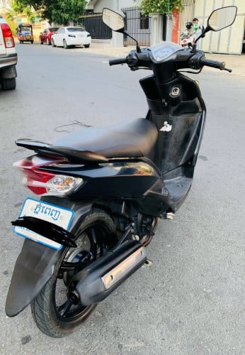 YAMAHA MIO (510$)2010 Japan 115cc have id card