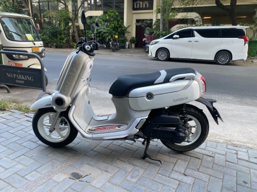 Yamaha QBIX 2018កាតគ្រី