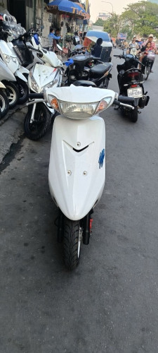 ZR