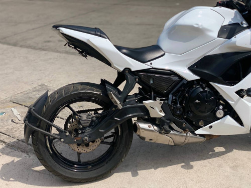 Zx 650rr2019 លក់ប្រញាប់លុយ