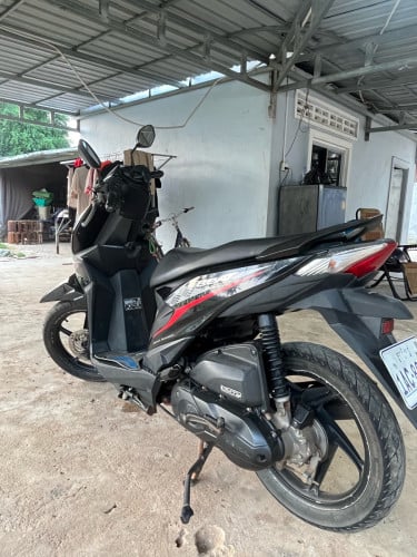 លក់ម៉ូតូ