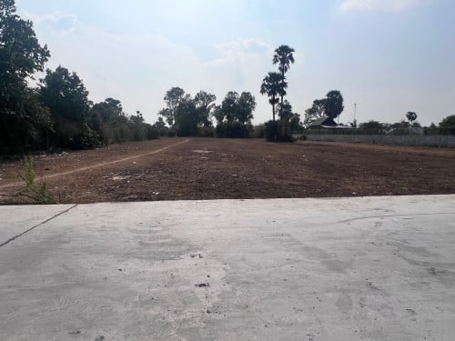 ដីលក់តម្លៃល្អខ្លាំង