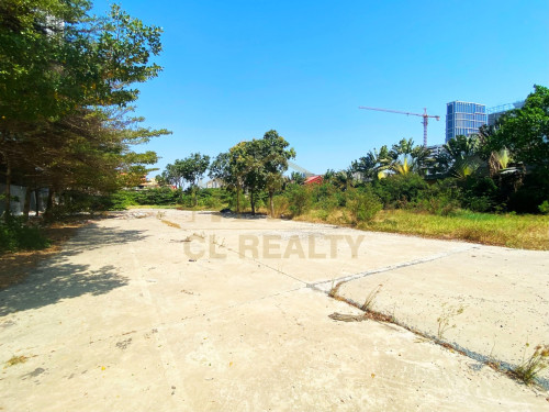ដីជួលស្ថិតនៅផ្លូវសហព័ន្ធរុស្សី