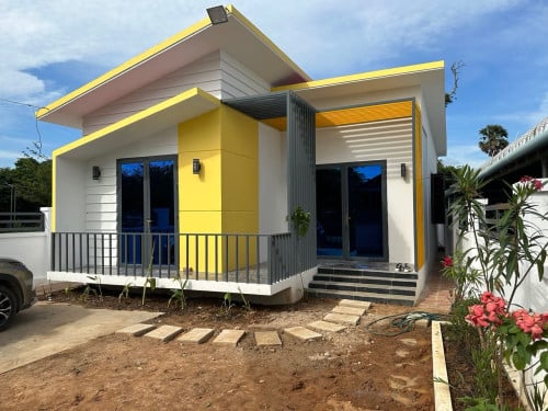 House for sale near the sea