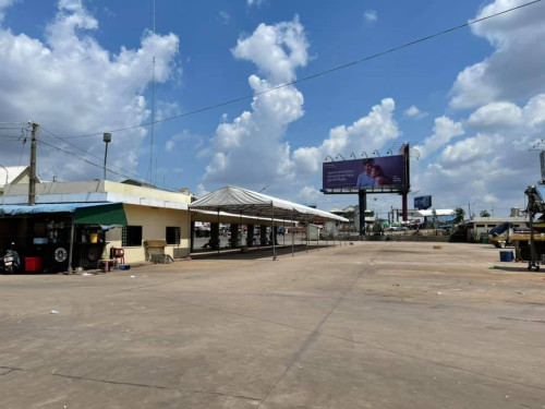 ផ្ទះលក់ជិតផ្សារច្បារអំពៅ