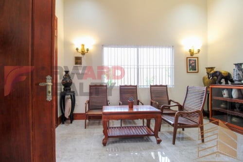 ក្រុងតាខ្មៅ​ វីឡា |៣បន្ទប់គេង| ៤បន្ទប់ទឹក| លក់