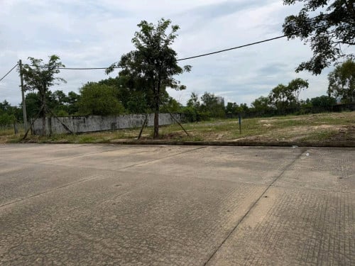 ដីលក់ ក្រុងព្រះសីហនុ