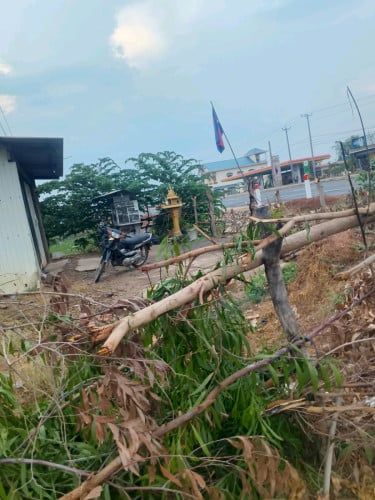 ដីផ្ទះលក់បន្ទាន់
