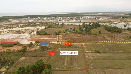 ដីខេត្តកែបក្បែរកំពង់ផែ
