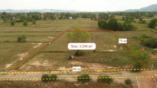 ដីខេត្តកែបក្បែរកំពង់ផែ