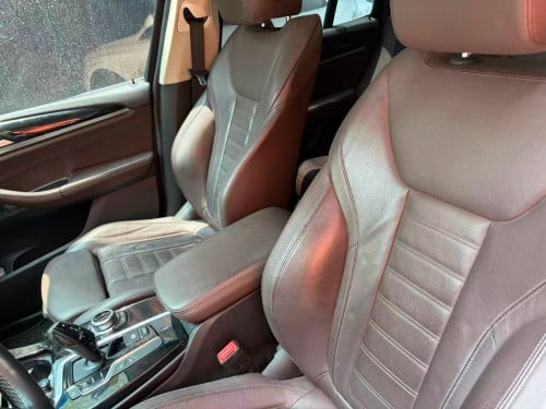 自用18年BMW X3 转售Resale of my 2018 BMW X3 (personally owned).