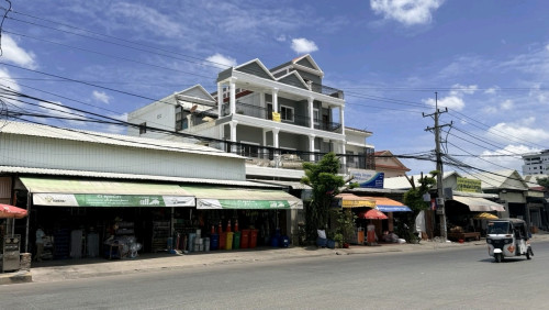 លក់ផ្ទះ2ល្វែង
