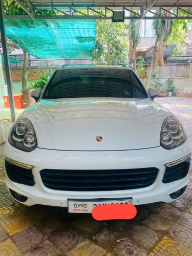 ខៃយ៉ាន 2015 លក់36000$