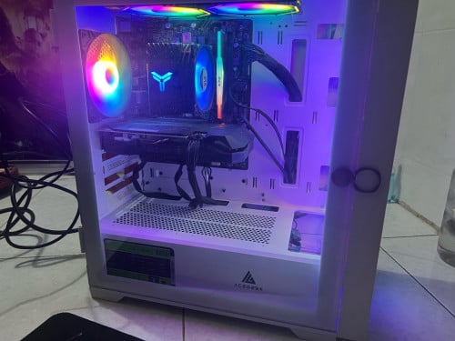 លក់ desktop 99% new ប្រើផ្ទាល់ខ្លួន ព្រោះមិនសូវមានពេលប្រើ