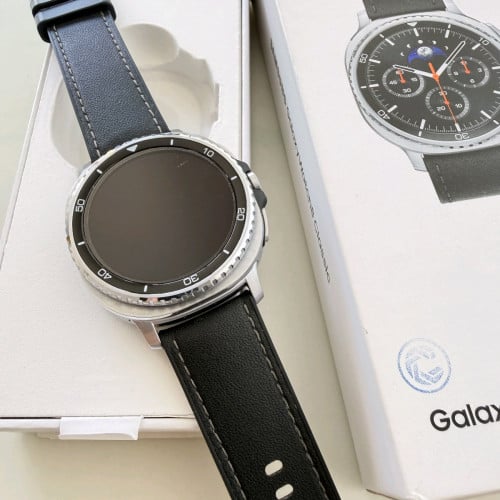 ដូចថ្មី Galaxy Watch 8 Classic 46mm
