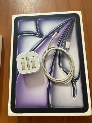 លក់iPad Air 11 inch (M3)  2025