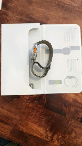 ខ្សែ iwatch 49 original 95% used.