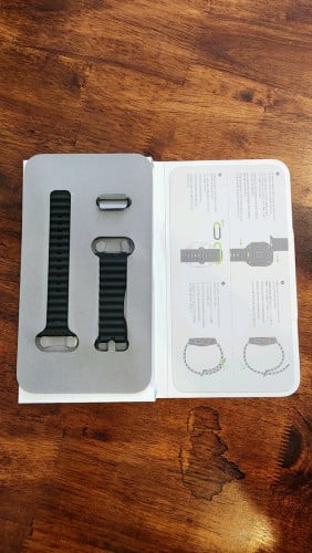 ខ្សែ iwatch 49 original 95% used.