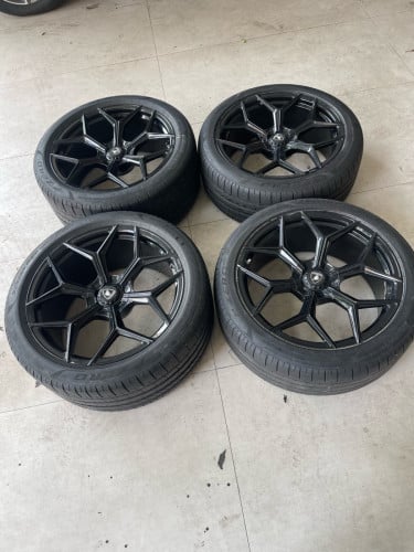 แแแแแแถแแ+แแแแแแแแกแถแ Lamborghini ( แแแแแแแแแถแแ 22 )