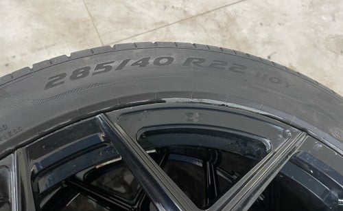 លក់យ៉ាន់+សំបកកង់ឡាន Lamborghini ( រង្វង់យ៉ាន់ 22 )