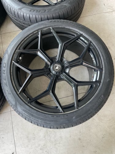 លក់យ៉ាន់+សំបកកង់ឡាន Lamborghini ( រង្វង់យ៉ាន់ 22 )