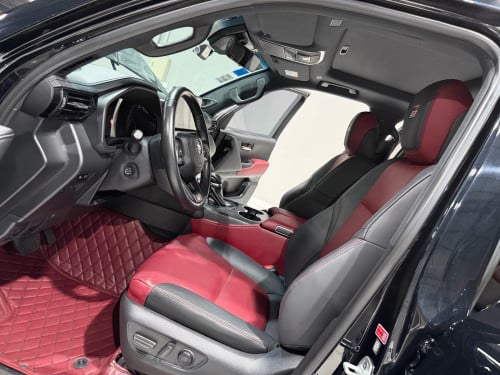 លក់​ Land Cruiser 023 GR.Sport full optionកប់​ ធានា​ថ្នាំ​សុីនមួយជុំ​ ម្ចាស់ដេីម​ផ្ទាល់​