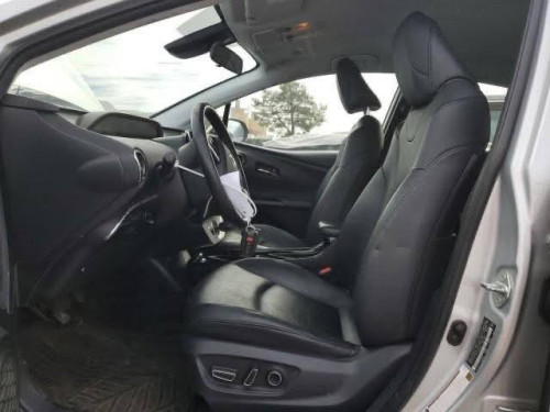 ឡានលក់ Prius Prime Premium 017 ពណ័ទឹកប្រាក់ AutoCheck កប់