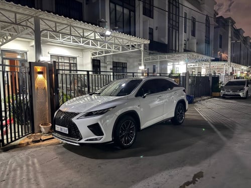 ម្ចាស់ផ្ទាល់  RX300 F-sport 2020