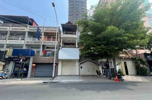 ផ្ទះអាជីវកម្មសម្រាប់ជួល | Shophouse For Rent At Boeng Keng Kang
