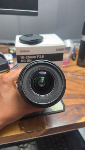 លក់​ Sigma Len 16-28mm 2.8 for Sony