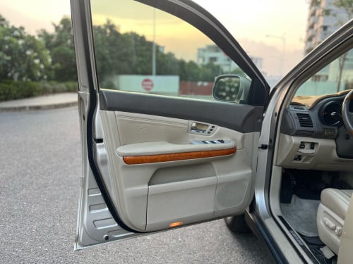✍️Lexus RX 330 H/Full ឆ្នាំ2004 pong2 ថ្មីសឹងតែមិនដែលជួបលាងទឹកលក់ ធនាជូនទឹកថ្នាំហ្យីន90%