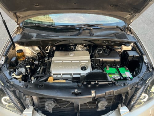 ✍️Lexus RX 330 H/Full ឆ្នាំ2004 pong2 ថ្មីសឹងតែមិនដែលជួបលាងទឹកលក់ ធនាជូនទឹកថ្នាំហ្យីន90%