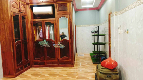 🏠ផ្ទះជួល,ទីតាំង ភូមិសាម្គីមានជ័យ,មាន4បន្ទប់គេង 5បន្ទប់ទឹក,1800$/ខែ
