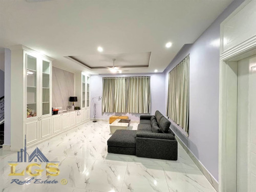 ๐ แแธแกแถแแแ แแแผแแแแถแแธ แแแแแถแแแแฝแ | Single Villa Rose Marry for Rent
