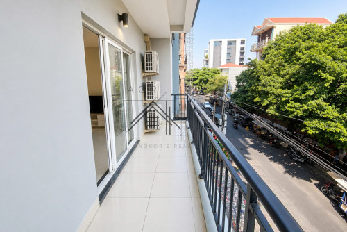 🏢 2 BR Serviced Apartment for Rent in Boeng Reang | Daun Penh Phnom Penh