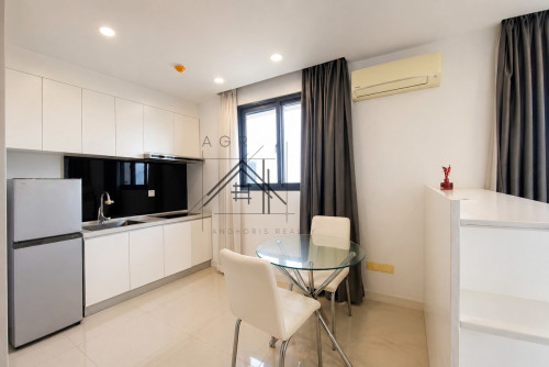 🏢 Studio Room Serviced Apartment for Rent in BKK1 Phnom Penh