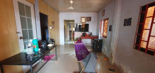 ๐ฆHouse Available for Urgent Sale at a Special Price (Negotiable).