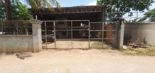 ๐ฆHouse Available for Urgent Sale at a Special Price (Negotiable).