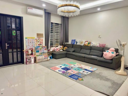 💰វីឡាភ្លោះសម្រាប់ជួល​ សម្ភារៈពេញ